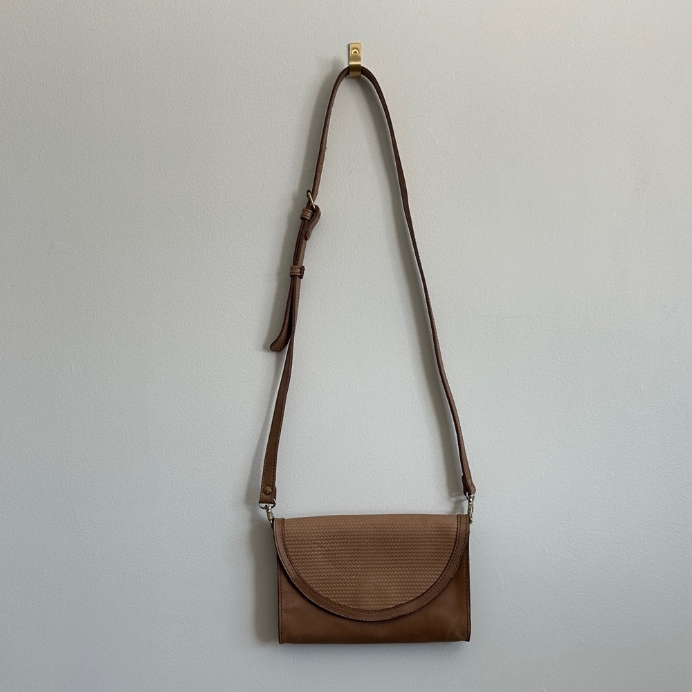NISOLO Cleo Convertible Crossbody Bag - Picture 3 of 11